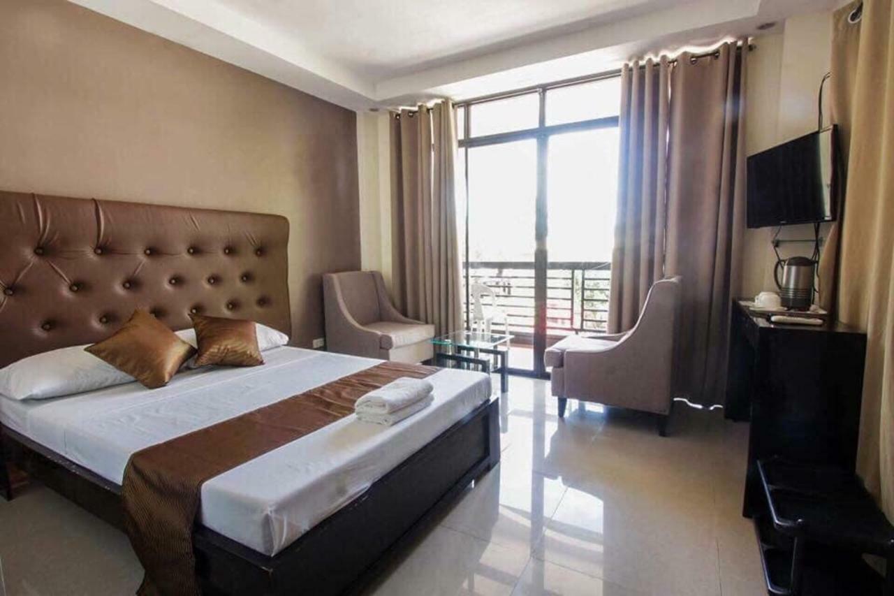 OYO 514 Adelaida Pensionne Hotel Santa Fe  Extérieur photo